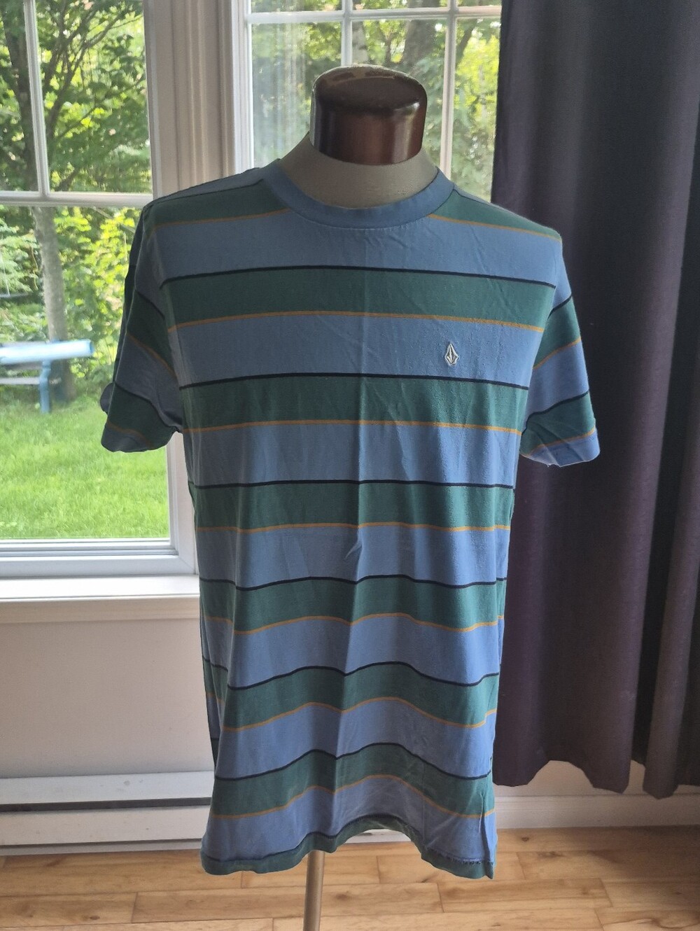 Men's Volcom T-shirt